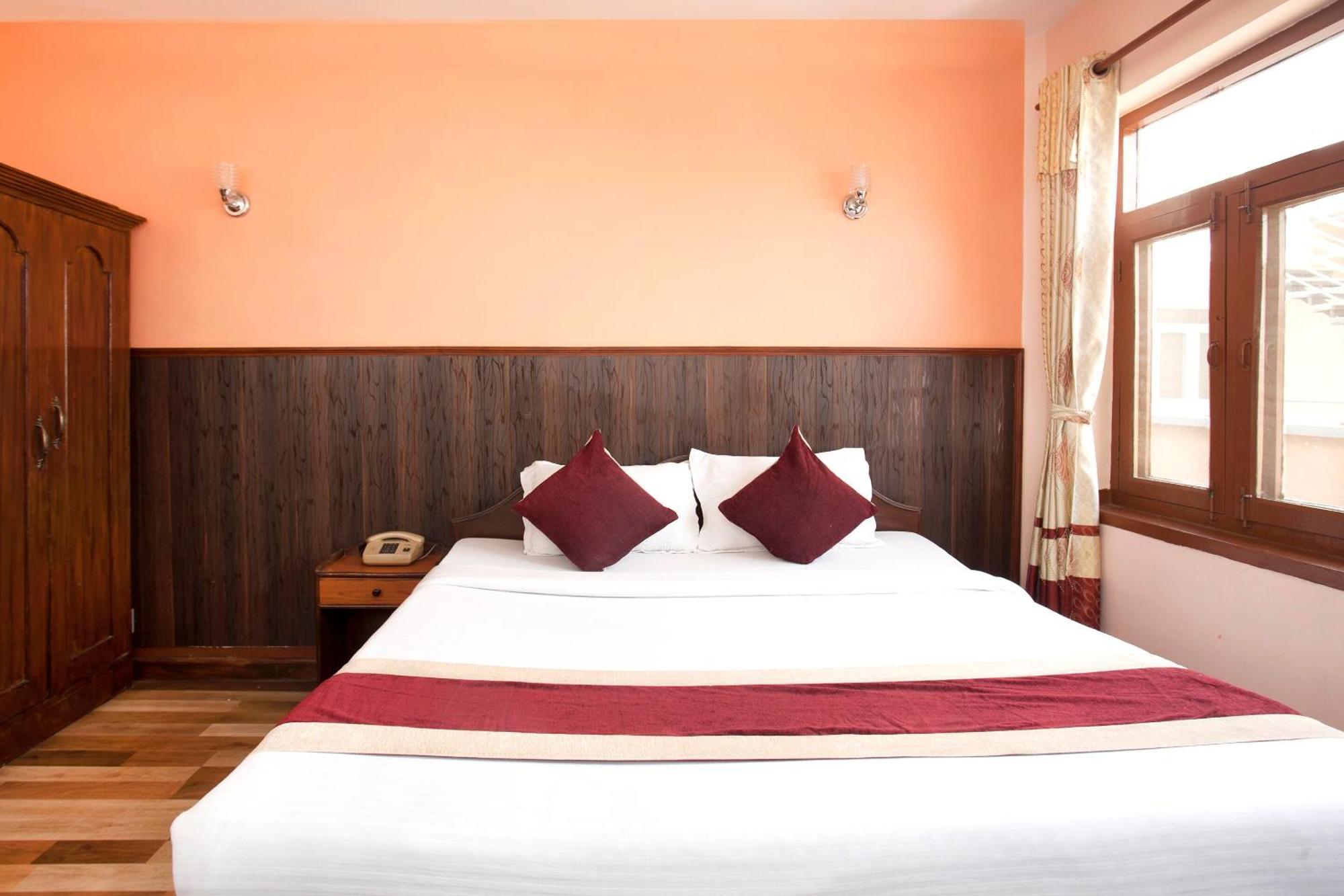 Hotel Holiday Taj Κατμαντού Εξωτερικό φωτογραφία